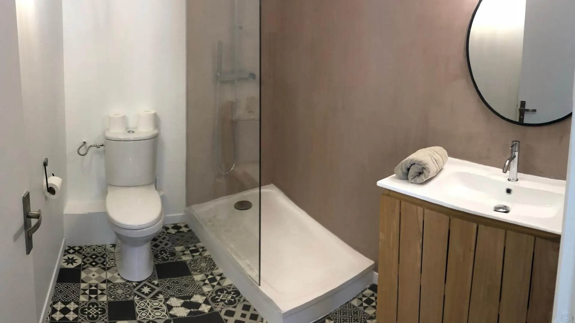 Studio Cassis Rastit